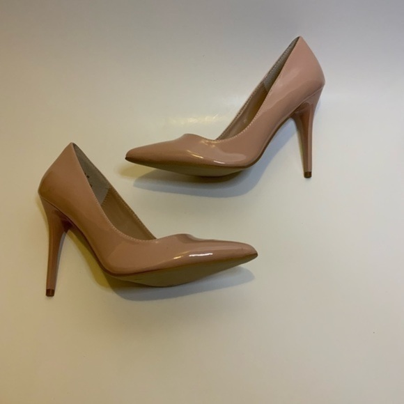 Madden Girl Pumps - Picture 4 of 11